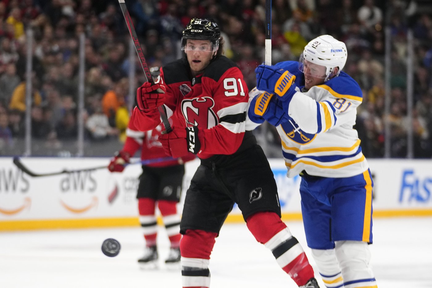 Cotter scores as Devils beat Sabres 3-1 to sweep season-opening series in Prague | iNFOnews.ca