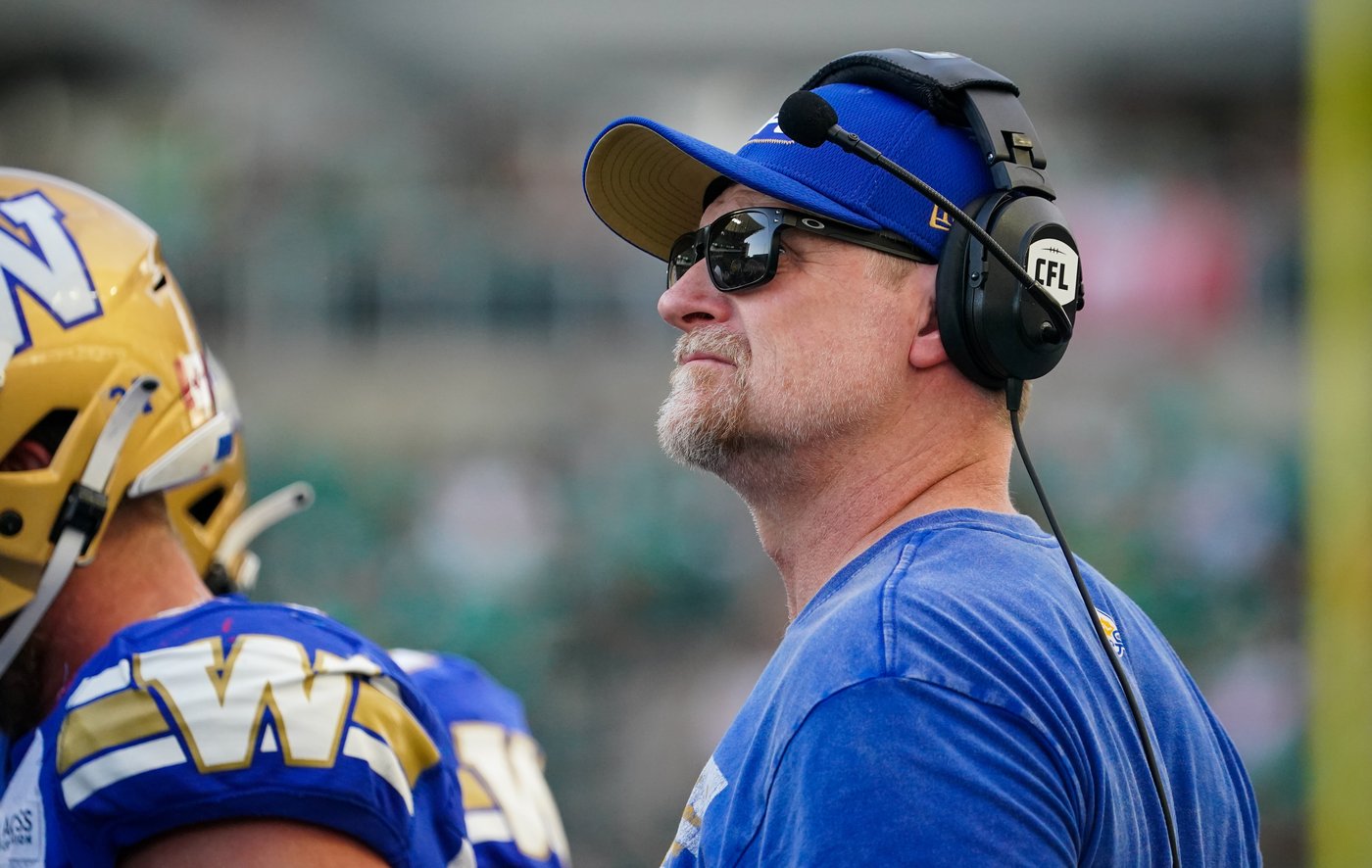 Head coach Mike O'Shea to return to Winnipeg Blue Bombers next season | iNFOnews.ca Head coach Mike O'Shea to return to Winnipeg Blue Bombers next season | iNFOnews.ca