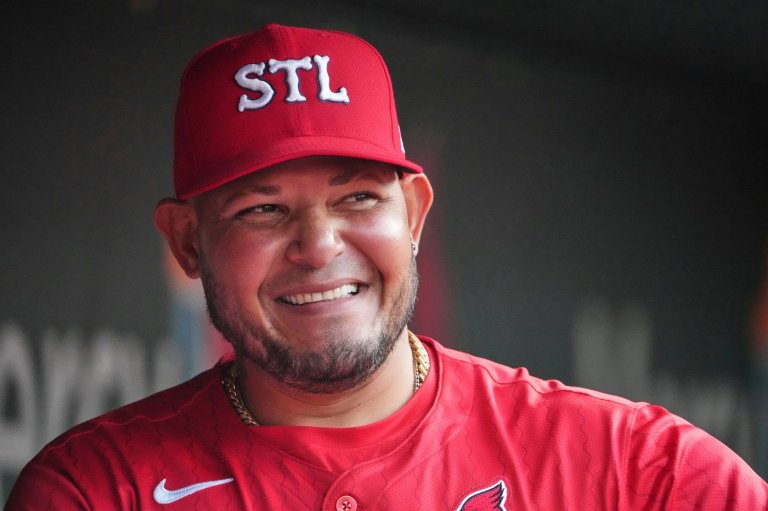 Ex-catcher Yadier Molina returns to the Cardinals as a special assistant to the front office | iNFOnews.ca