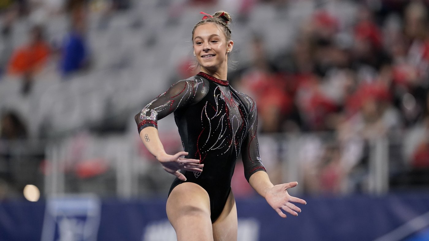 Picking a team from bars to beam and hoping for 10s: Fantasy leagues in gymnastics are a thing | iNFOnews.ca Picking a team from bars to beam and hoping for 10s: Fantasy leagues in gymnastics are a thing | iNFOnews.ca