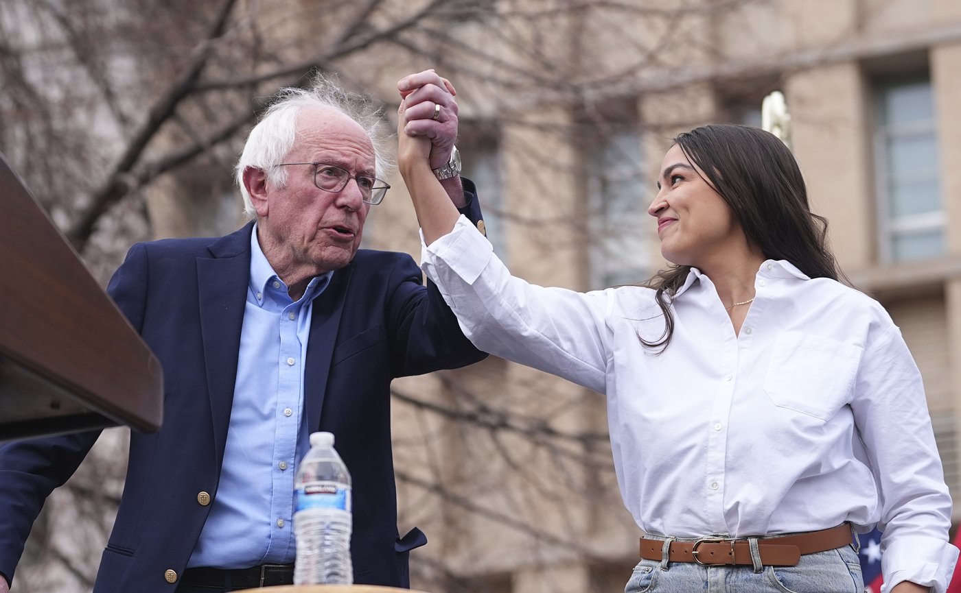 Bernie Sanders and AOC are popular with Democrats. Here's a timeline of their alliance | iNFOnews.ca Bernie Sanders and AOC are popular with Democrats. Here's a timeline of their alliance | iNFOnews.ca