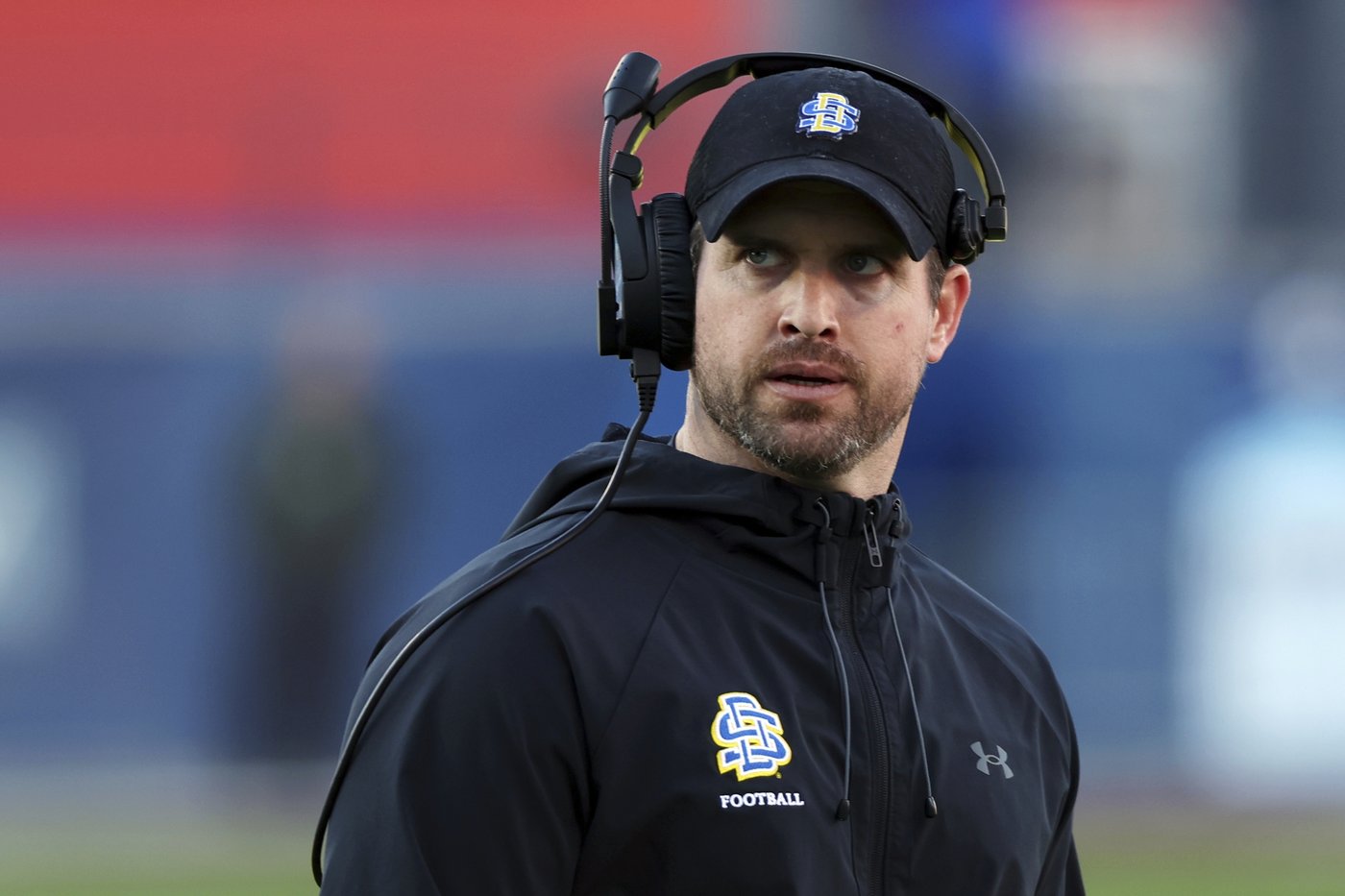 Washington State hires South Dakota State’s Jimmy Rogers as football coach | iNFOnews.ca