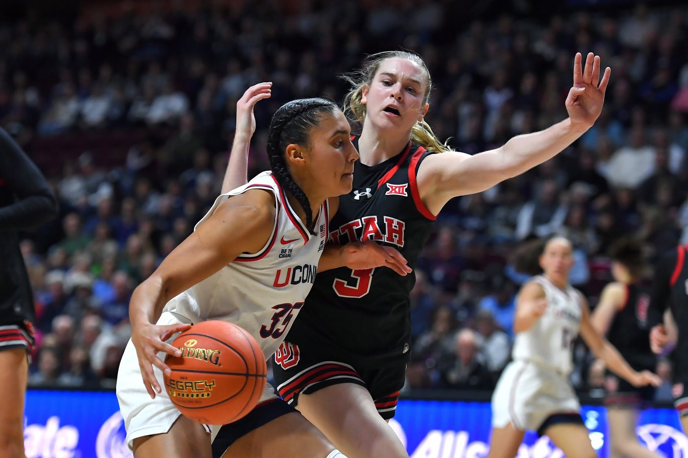 Fudd's 24 points leads top-ranked UConn past Utah 93-41 in Hall of Fame Women's Showcase | iNFOnews.ca Fudd's 24 points leads top-ranked UConn past Utah 93-41 in Hall of Fame Women's Showcase | iNFOnews.ca