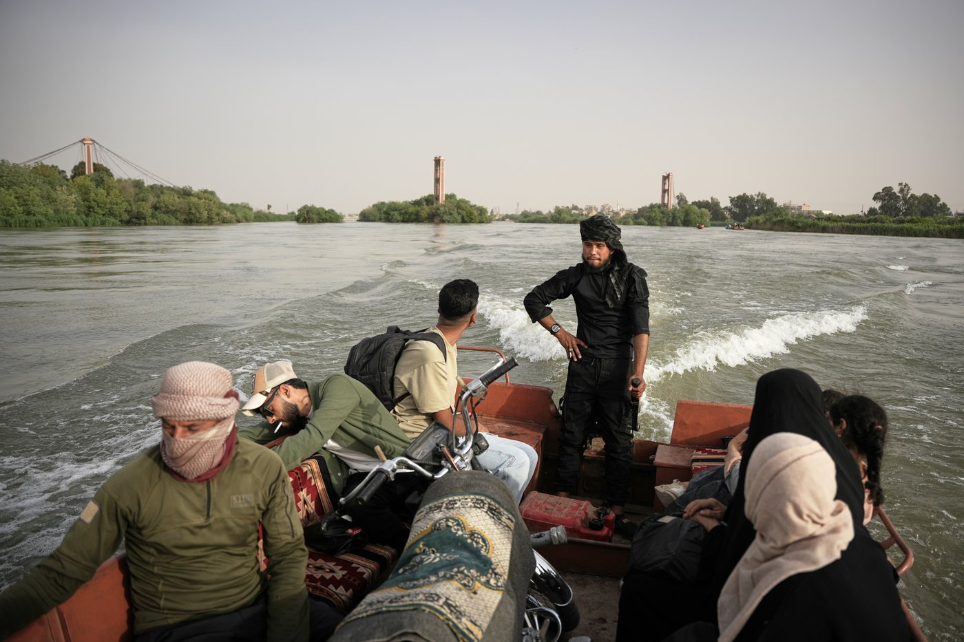 Photos of rare Euphrates River flooding forcing Syrians inland | iNFOnews.ca