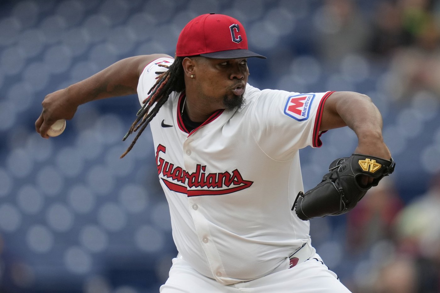 Bo Naylor hits 3-run homer, closer Emmanuel Clase gets save in Guardians' 4-2 win over Twins | iNFOnews.ca Bo Naylor hits 3-run homer, closer Emmanuel Clase gets save in Guardians' 4-2 win over Twins | iNFOnews.ca