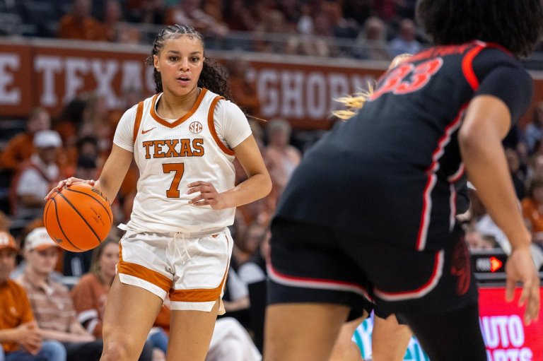 Madison Booker's 18 points help power No. 4 Texas to a 79-50 win over No. 23 Georgia | iNFOnews.ca