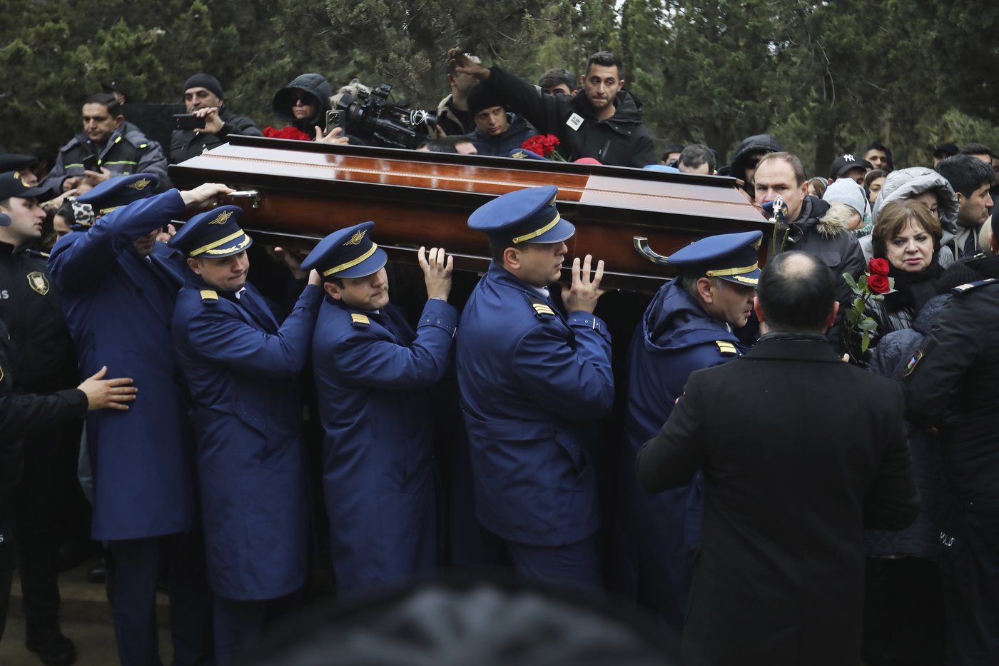 Azerbaijan's president says crashed jetliner was shot down by Russia unintentionally | iNFOnews.ca