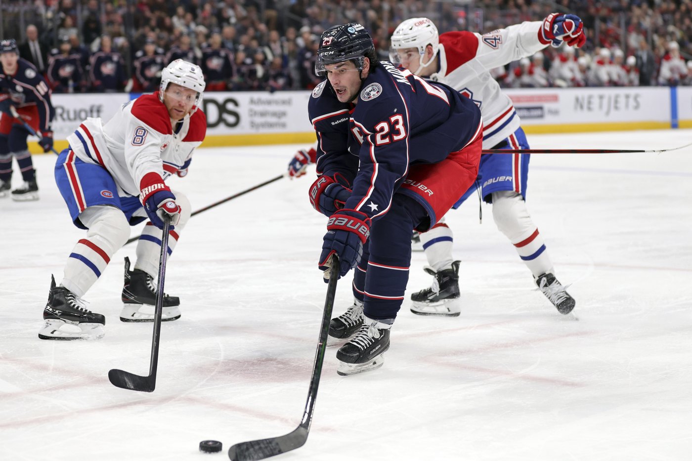 Marchenko’s late goal lifts Blue Jackets past Canadiens 5-4 | iNFOnews.ca
