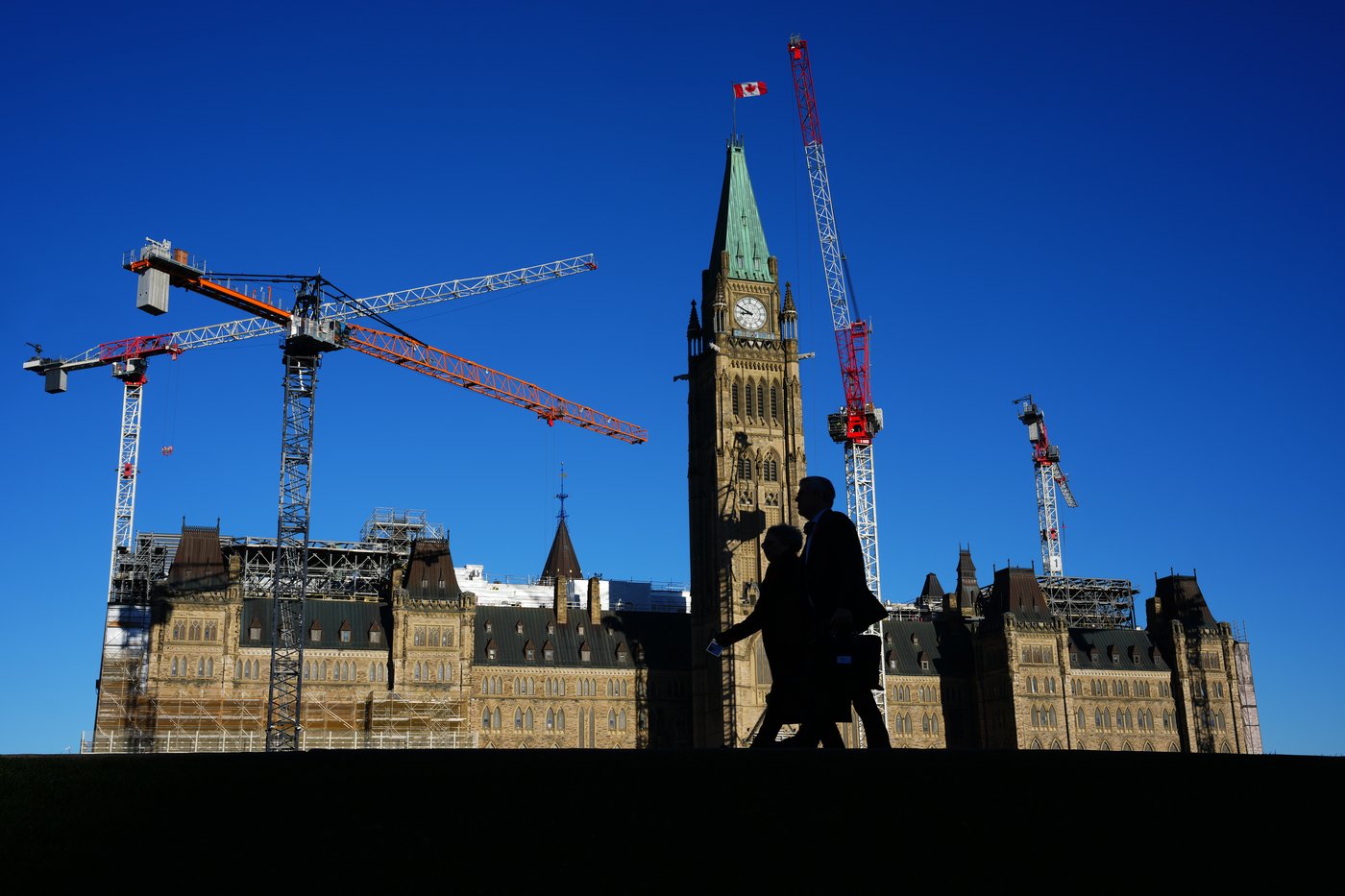 Liberals shut down committee debate on $6.6-billion IT project | iNFOnews.ca