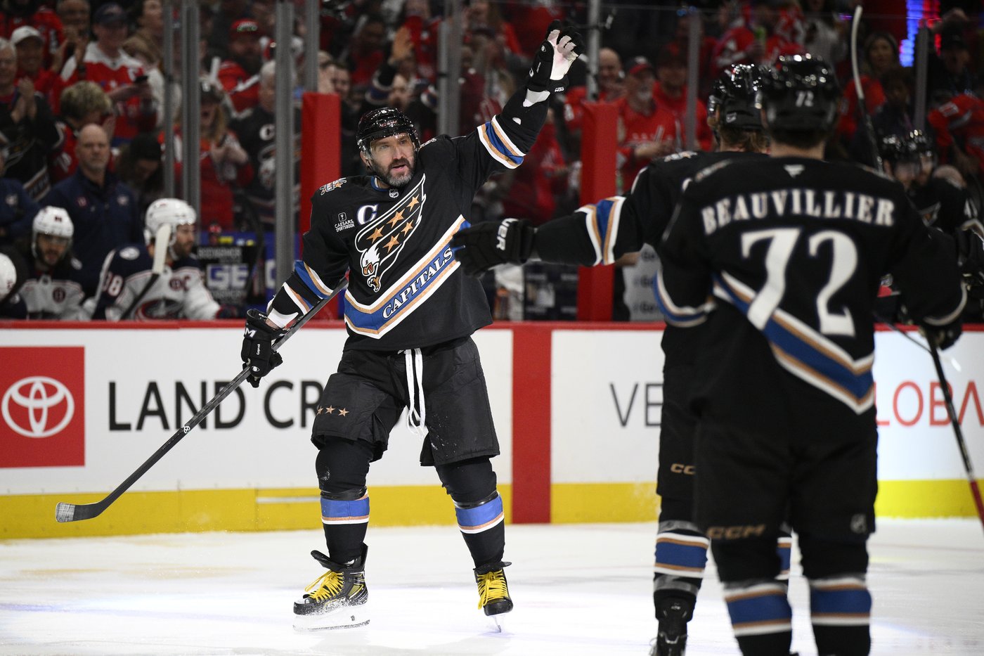 Adam Fantilli scores twice as the Blue Jackets beat the Capitals to remain in playoff contention | iNFOnews.ca