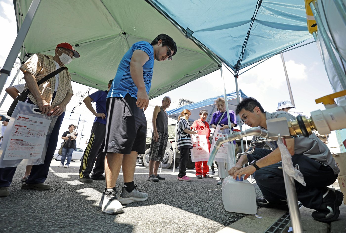 A woman with apparent heat stroke found dead while taking shelter in a car in quake-hit Japan | iNhome