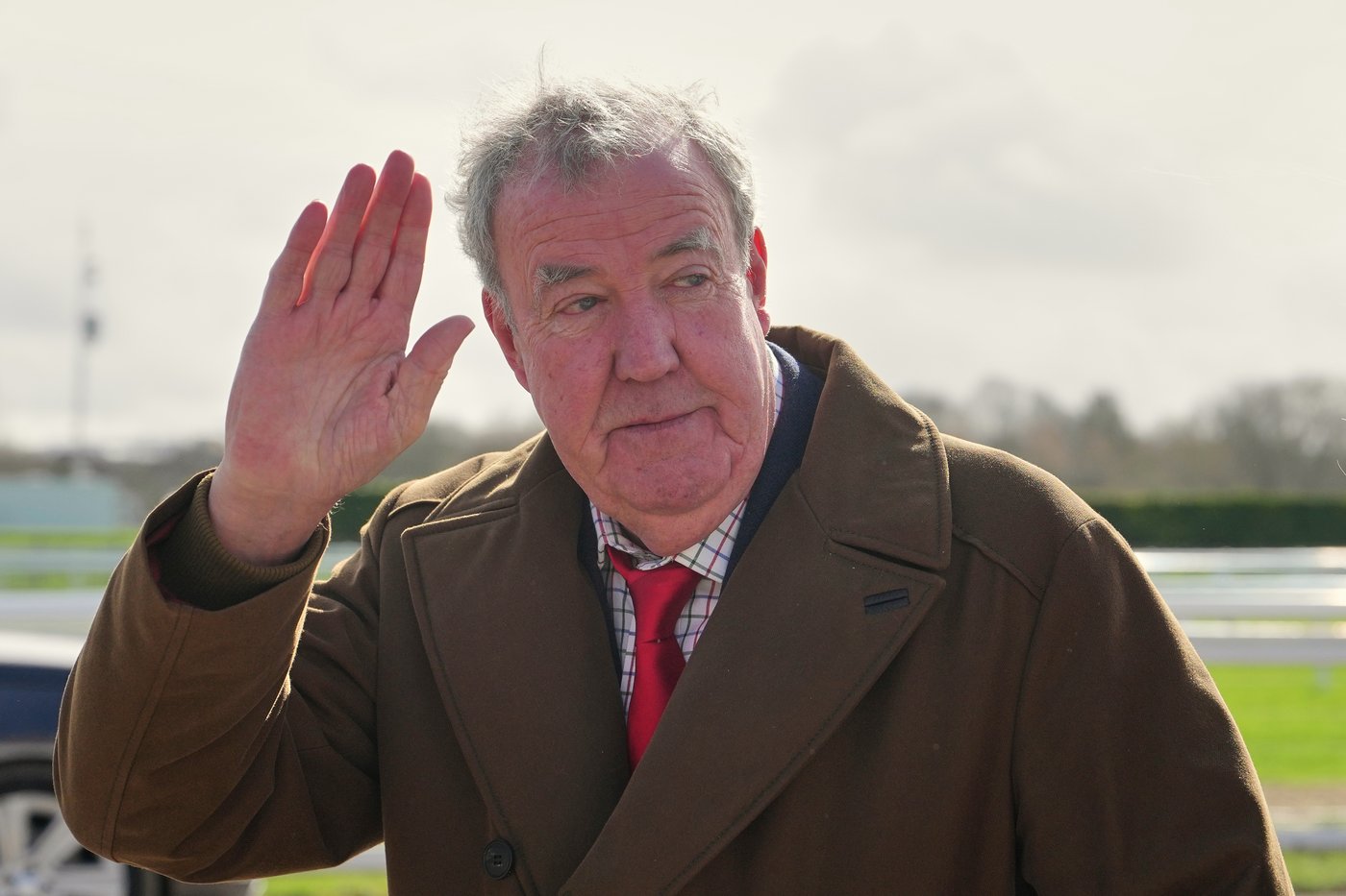 British TV personality Jeremy Clarkson reveals prostate cancer in final 'Clarkson’s Farm' episodes | iNFOnews.ca