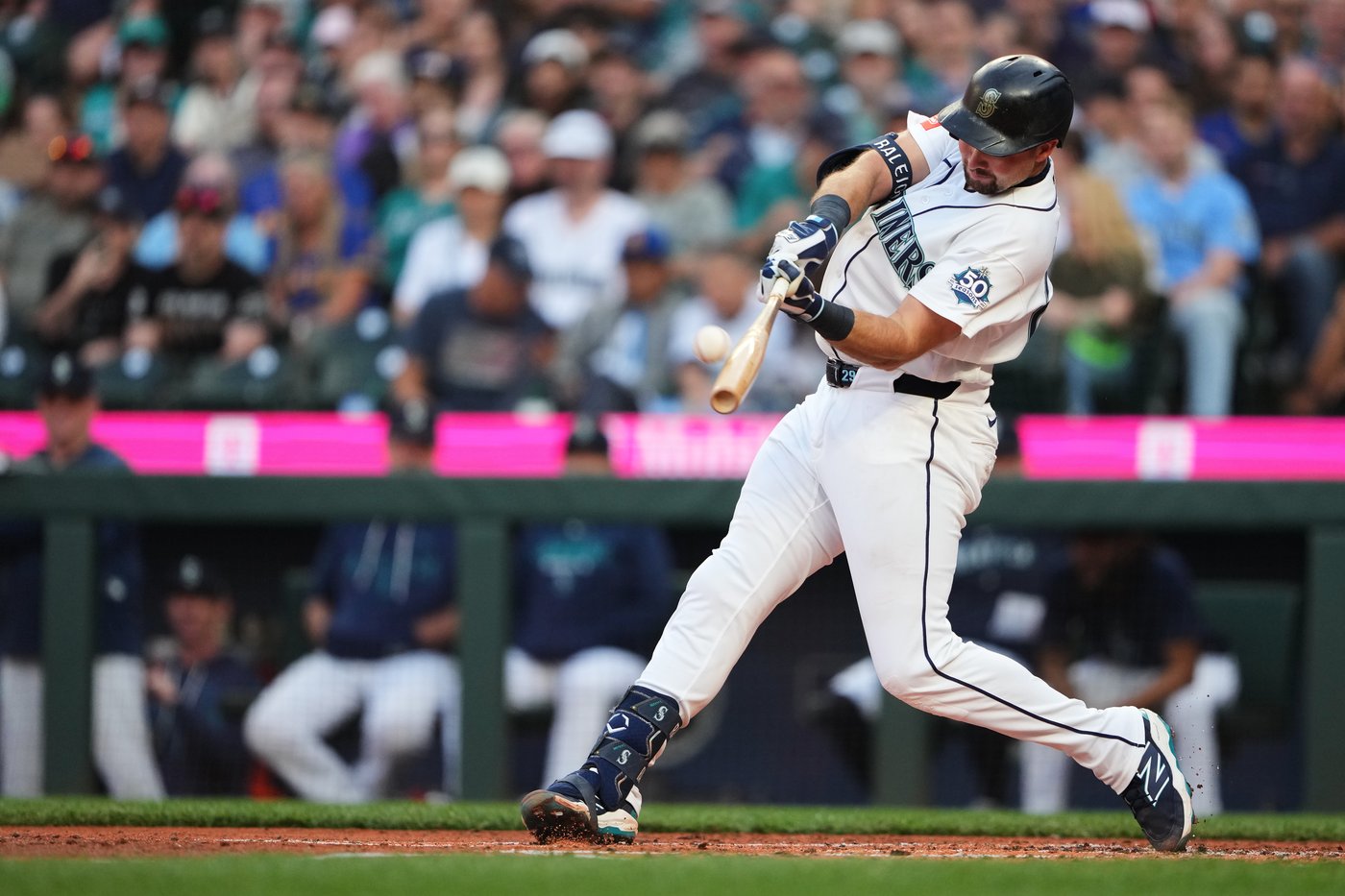 Cal Raleigh hits career-high 3 homers for the Mariners against the Phillies | iNFOnews.ca Cal Raleigh hits career-high 3 homers for the Mariners against the Phillies | iNFOnews.ca