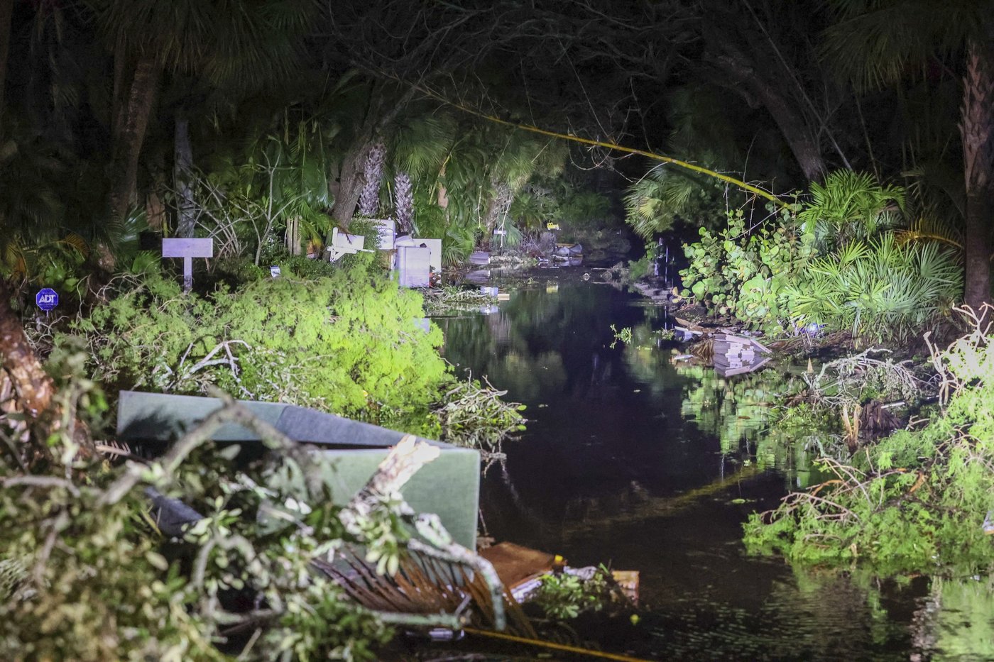 Why Milton's 'reverse surge' sucked water away from flood-fearing Tampa | iNFOnews.ca Why Milton's 'reverse surge' sucked water away from flood-fearing Tampa | iNFOnews.ca