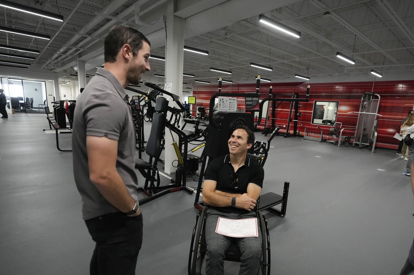 Sam Schmidt opens paralysis center in Indianapolis to rehabilitate trauma victims | iNFOnews.ca