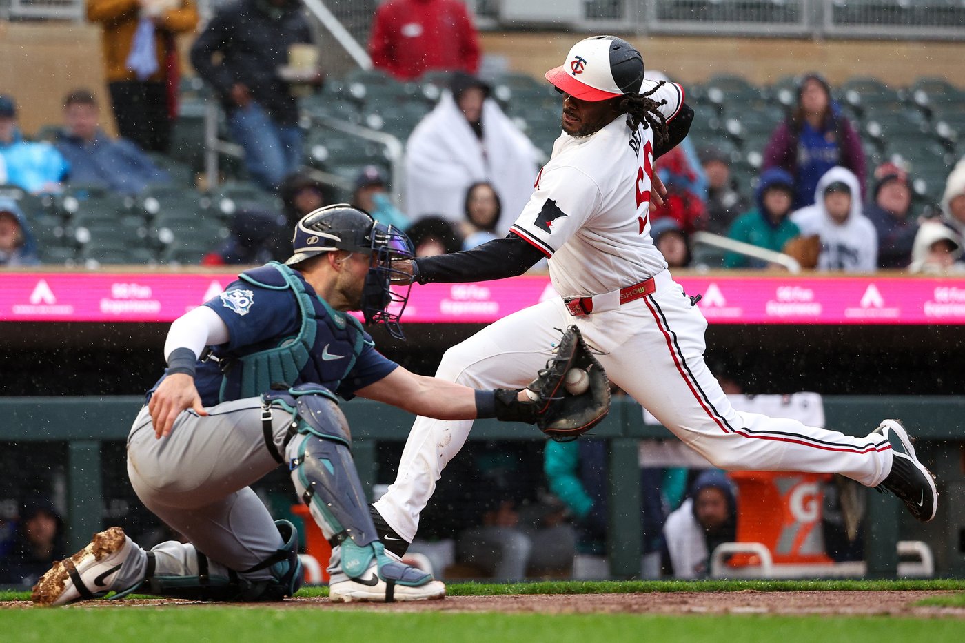 Kody Clemens homers, drives in 5 runs to power the Twins to an 11-4 win over Mariners | iNFOnews.ca