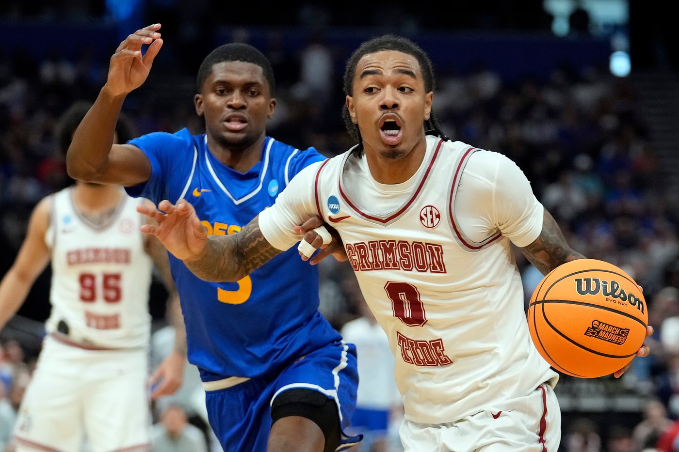 Philon scores 29 points, Alabama wipes out early deficit to oust Hofstra 90-70 in Midwest Region | iNFOnews.ca Philon scores 29 points, Alabama wipes out early deficit to oust Hofstra 90-70 in Midwest Region | iNFOnews.ca