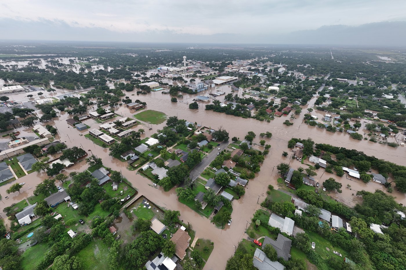 Texas flash floods leave at least 2 dead in region devastated a year ago | iNFOnews.ca Texas flash floods leave at least 2 dead in region devastated a year ago | iNFOnews.ca