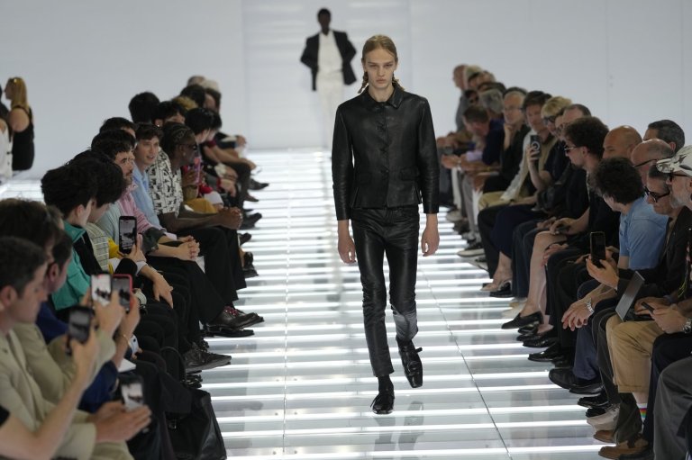 Prada serves up luxury fashion’s version of pasta pomodoro at Milan Fashion Week | iNFOnews.ca