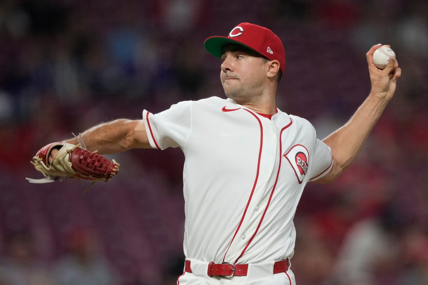 Sal Stewart hits 2 three-run homers, Reds beat Giants 8-3 | iNFOnews.ca Sal Stewart hits 2 three-run homers, Reds beat Giants 8-3 | iNFOnews.ca