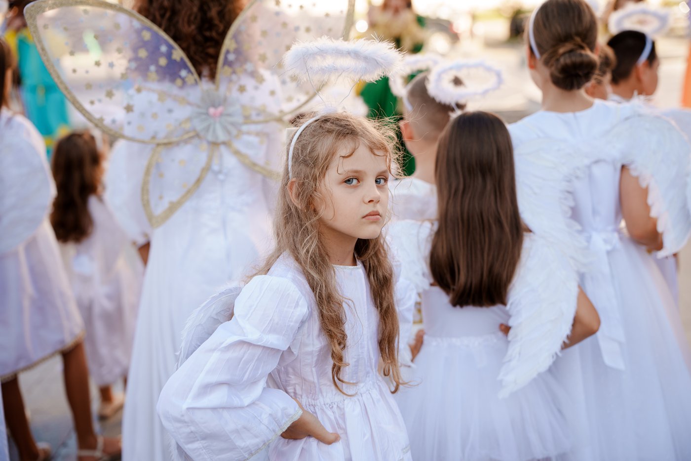 Bucharest’s Little Angels’ Parade brings children to the streets, in photos | iNFOnews.ca