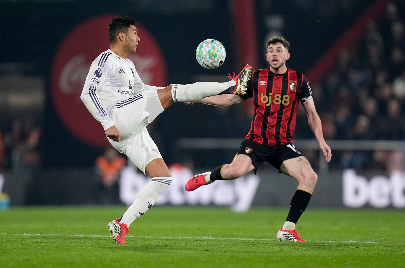 Fernandes stars again for Man United but Bournemouth worth a point in 2-2 scrap | iNFOnews.ca Fernandes stars again for Man United but Bournemouth worth a point in 2-2 scrap | iNFOnews.ca