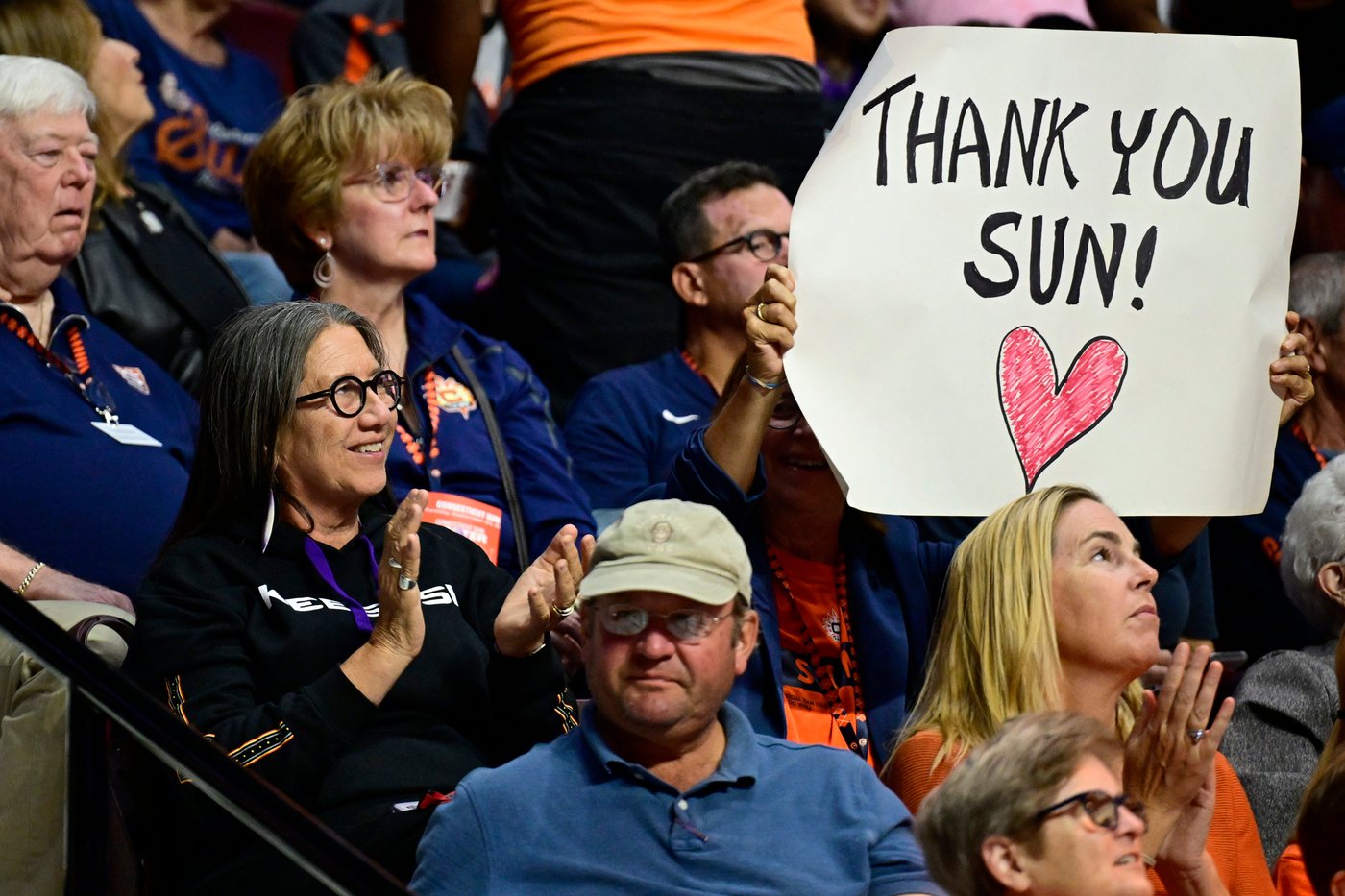 Sun beat Tempo 95-81 in franchise's final game in Connecticut before moving to Houston | iNFOnews.ca Sun beat Tempo 95-81 in franchise's final game in Connecticut before moving to Houston | iNFOnews.ca