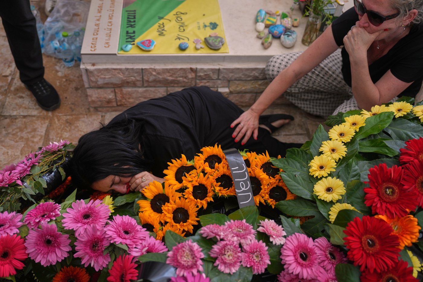 The top photos of the day by AP photojournalists | iNFOnews.ca
