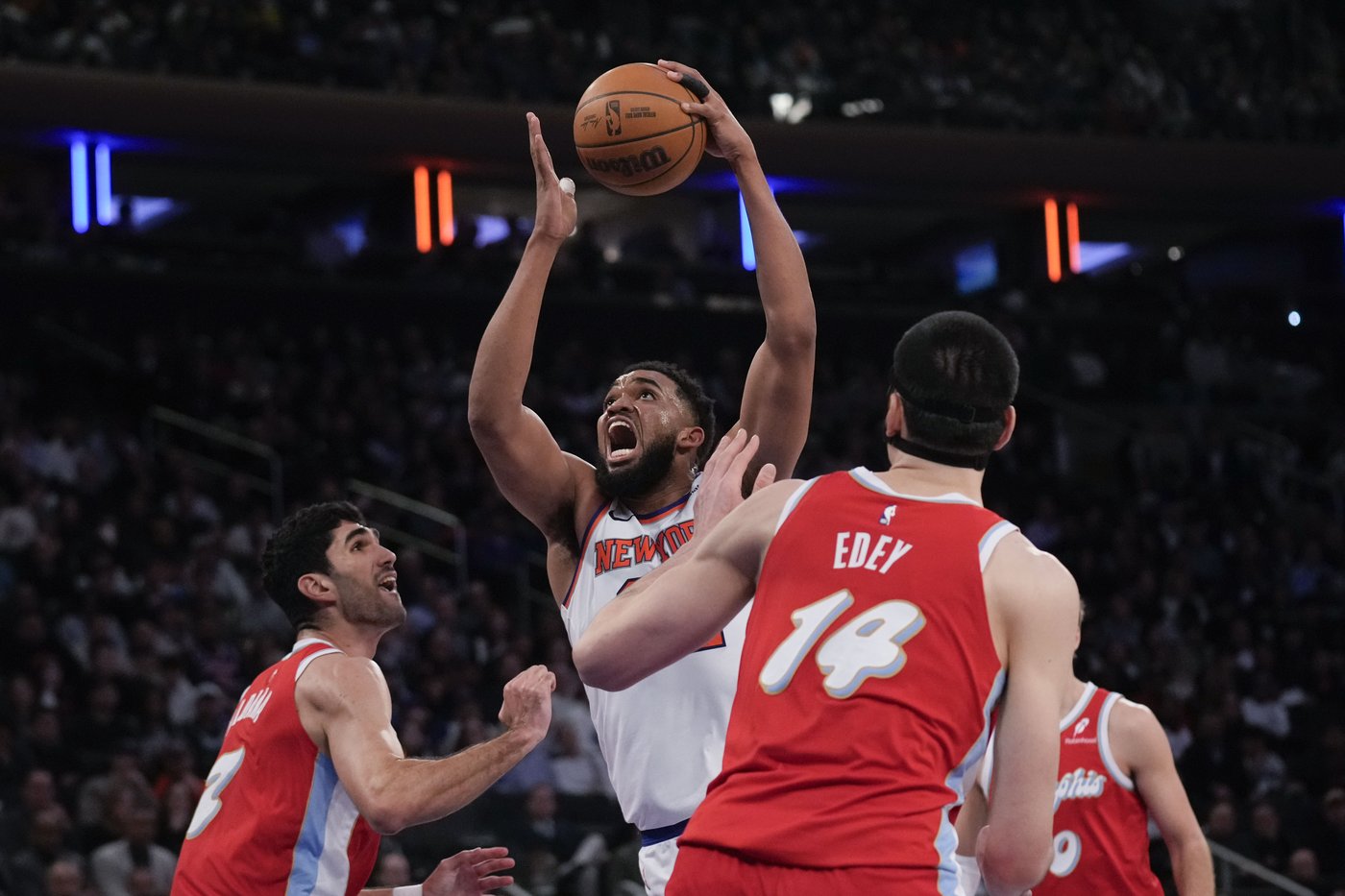 Knicks surpass 140 for second straight game, snap Grizzlies' 6-game win streak with 143-106 rout | iNFOnews.ca