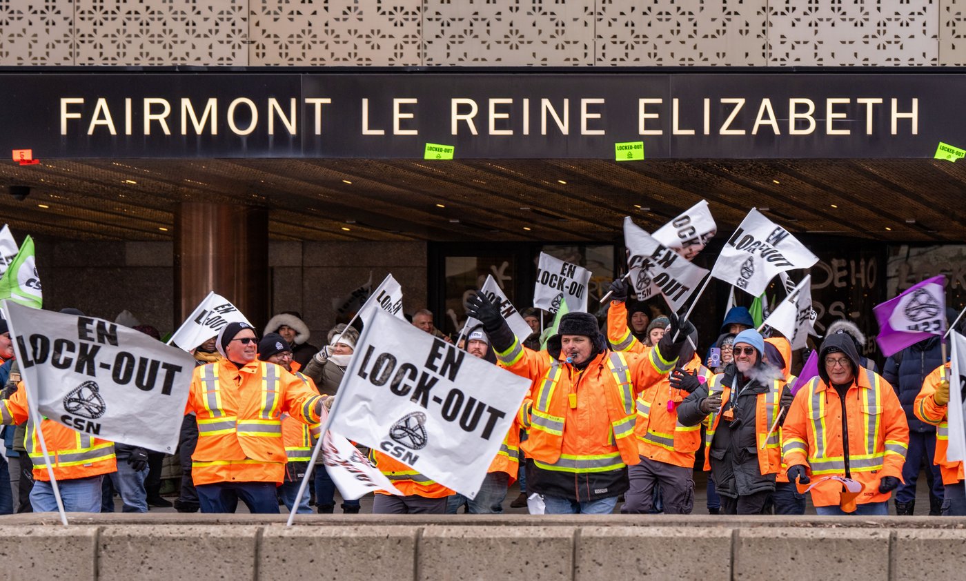 Six-month lockout ends at Montreal's storied Queen Elizabeth hotel | iNFOnews.ca Six-month lockout ends at Montreal's storied Queen Elizabeth hotel | iNFOnews.ca