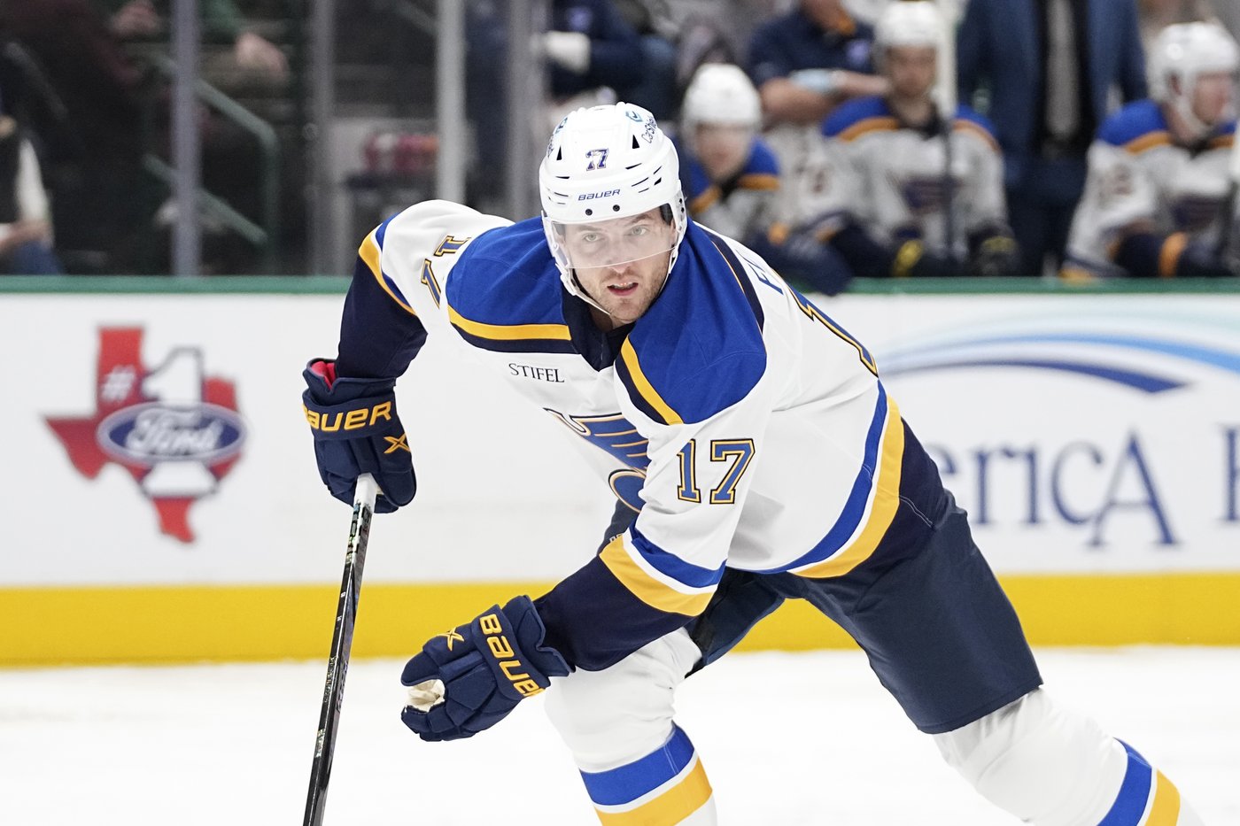 Matt Duchene scores in OT to give Stars 2-1 win over Blues | iNFOnews.ca