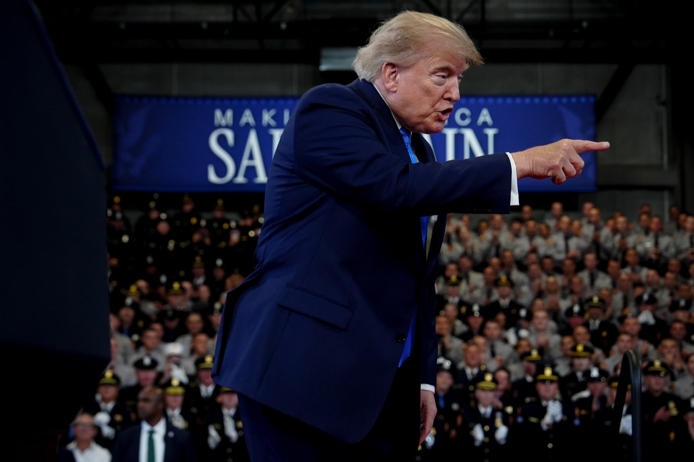 As midterm elections approach, Republican candidates weigh how closely to align with Trump | iNFOnews.ca As midterm elections approach, Republican candidates weigh how closely to align with Trump | iNFOnews.ca