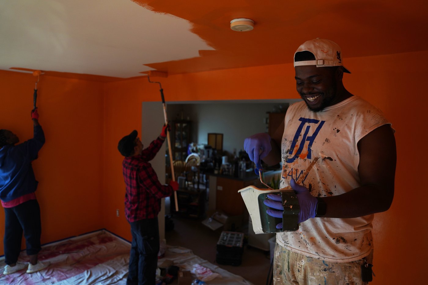 PHOTO ESSAY: Grassroots groups tackle social isolation | iNFOnews.ca