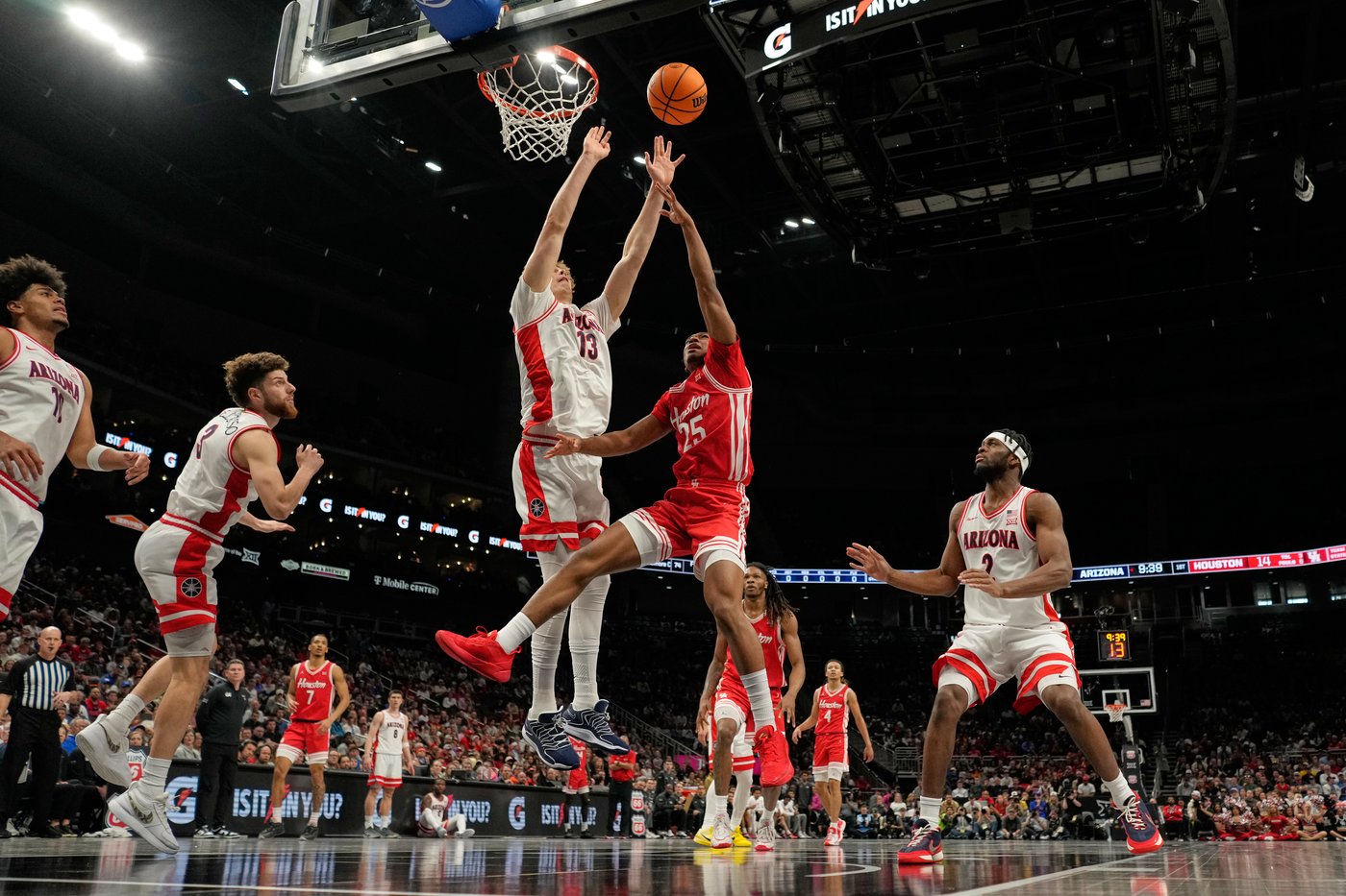Brayden Burries scores 21 as No. 2 Arizona survives No. 5 Houston 79-74 in Big 12 final rematch | iNFOnews.ca Brayden Burries scores 21 as No. 2 Arizona survives No. 5 Houston 79-74 in Big 12 final rematch | iNFOnews.ca