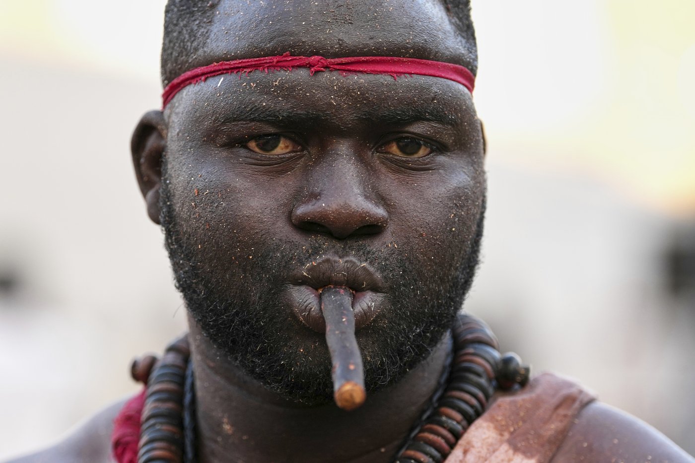 In Senegal’s wrestling arenas, rituals share the spotlight with the fight, in photos | iNFOnews.ca