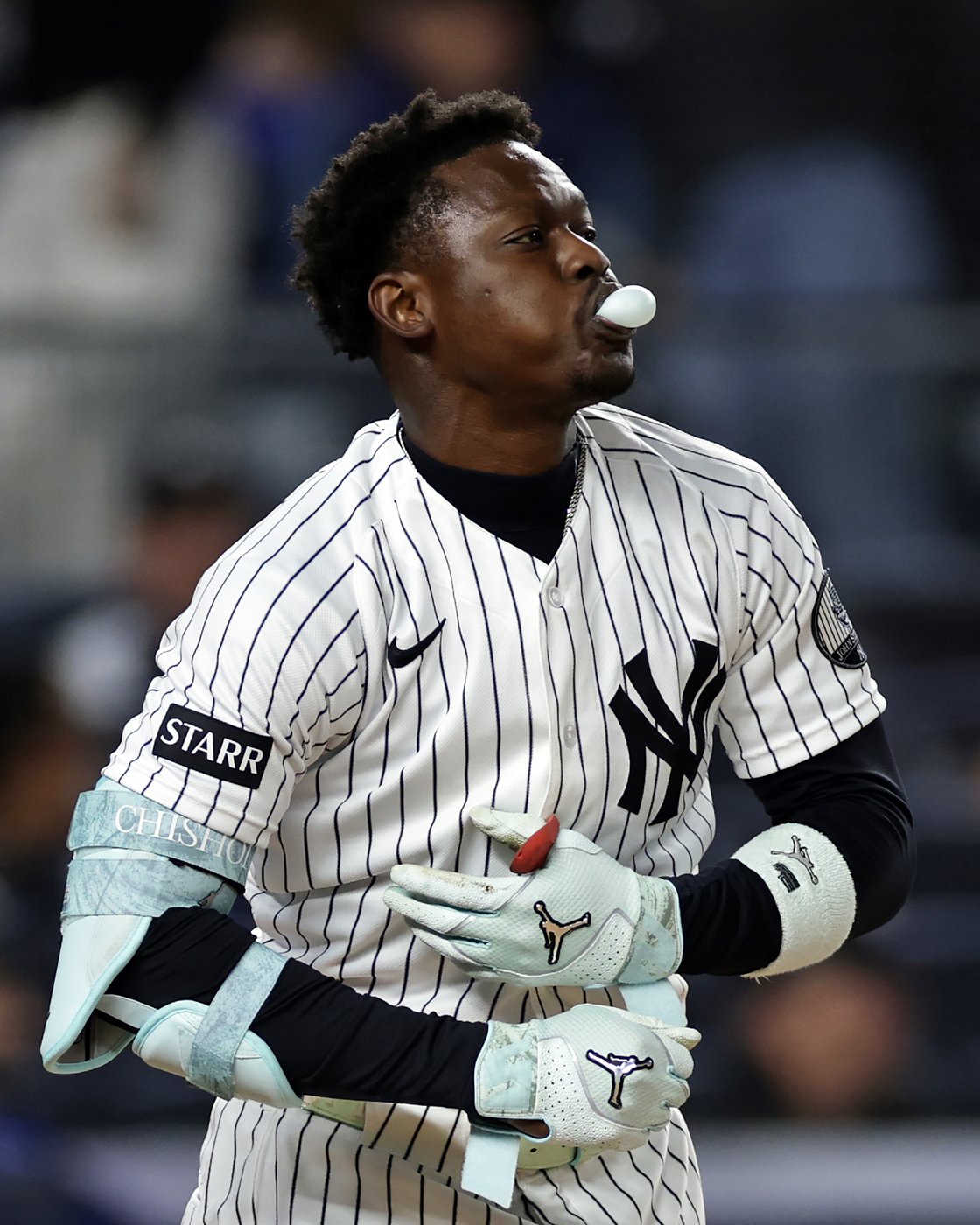 Drew Rasmussen takes no-hitter into 7th and Ks 11 as Rays clinch AL East with 6-1 win over Yankees | iNFOnews.ca