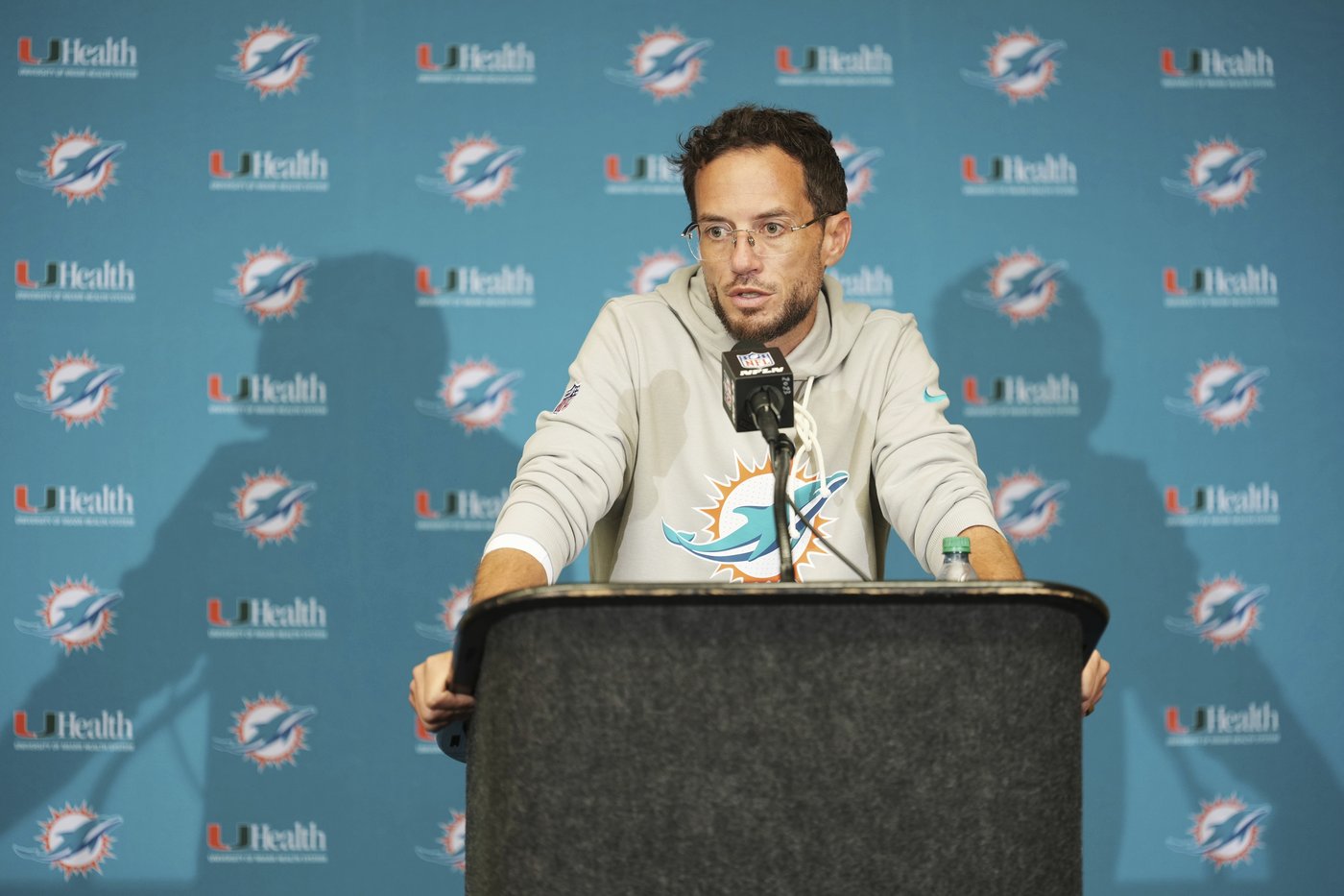 Tua Tagovailoa and the Dolphins face an early test after 'miserable' Week 1 loss | iNFOnews.ca