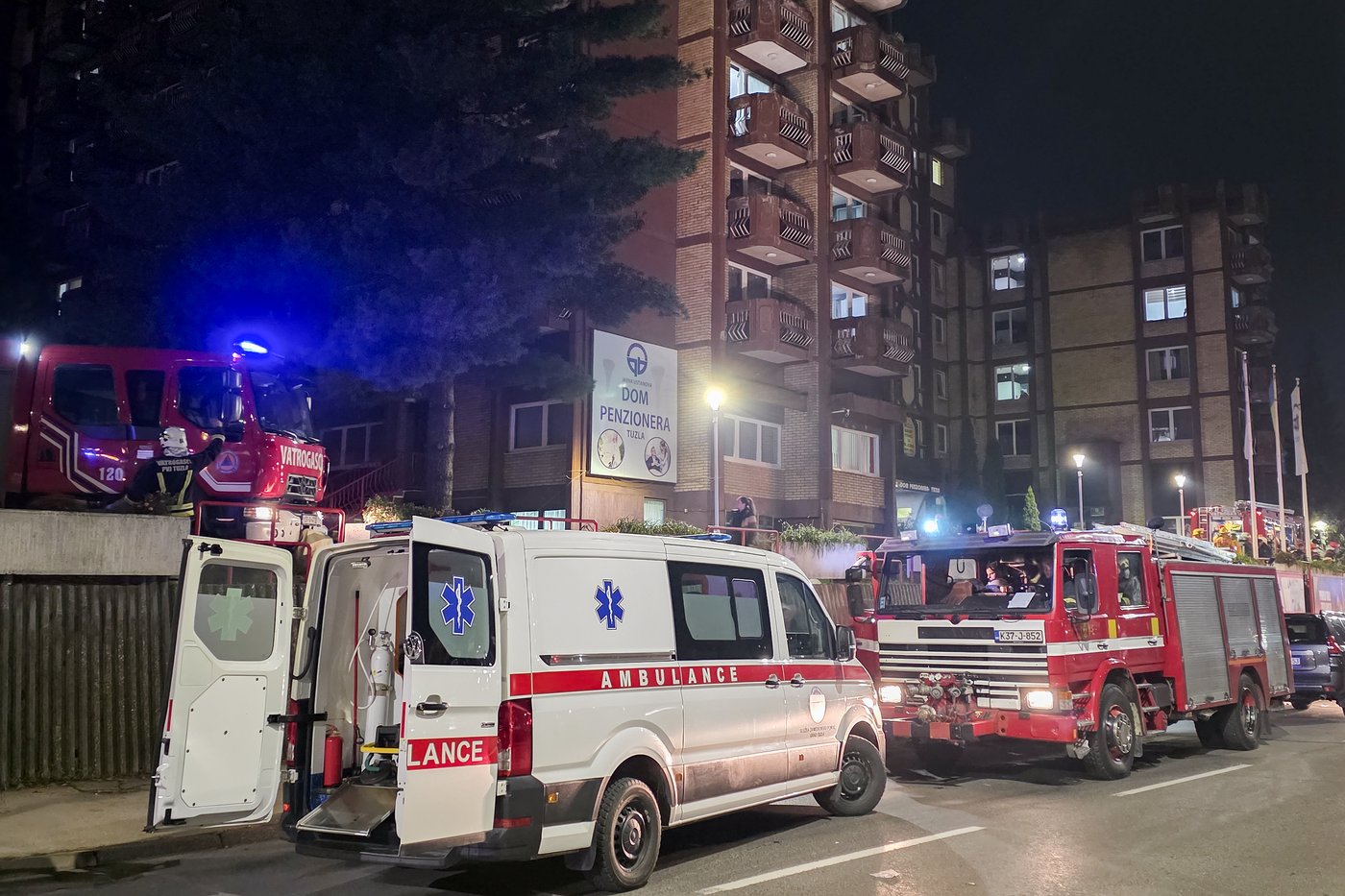 Fire at a retiree boarding house in Bosnia kills several people, media reports say | iNFOnews.ca