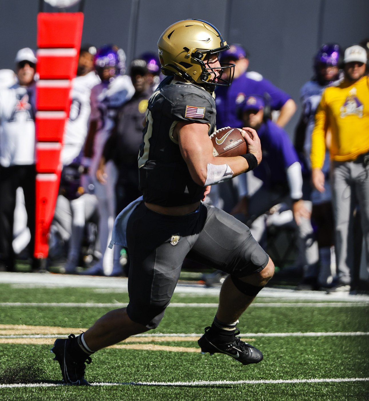 Bryson Daily stars as No. 23 Army beats East Carolina 45-28 | iNFOnews.ca Bryson Daily stars as No. 23 Army beats East Carolina 45-28 | iNFOnews.ca