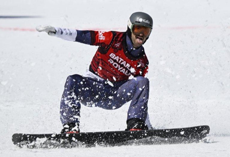 Canada's Éliot Grondin claims World Cup snowboard cross silver in China | iNFOnews.ca