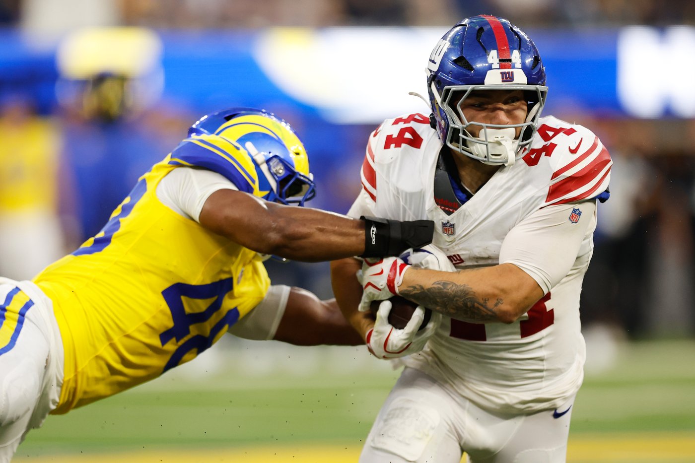 Davante Adams, Matthew Stafford lead Rams past Giants 28-6 after Jaxson Dart's injury | iNFOnews.ca Davante Adams, Matthew Stafford lead Rams past Giants 28-6 after Jaxson Dart's injury | iNFOnews.ca