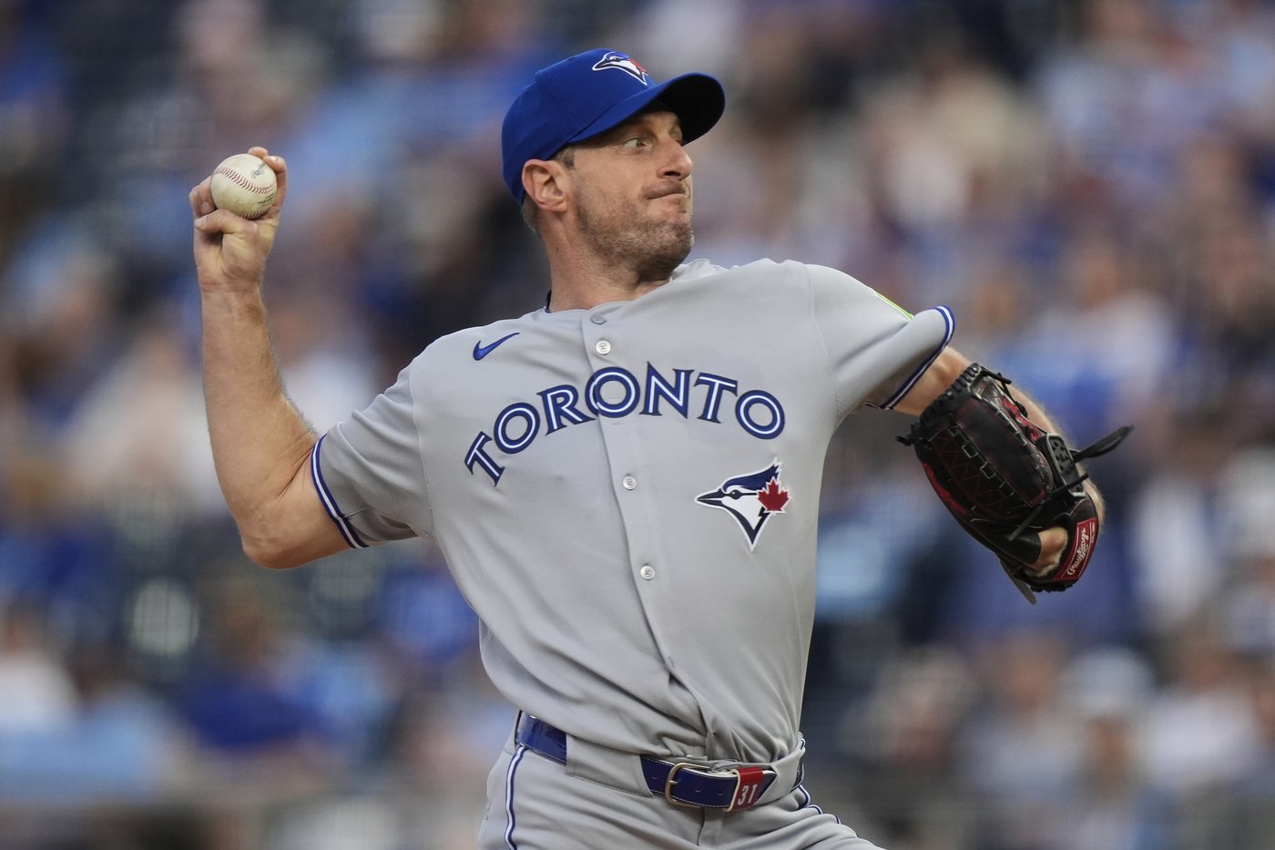 Perez hits 3-run HR in 7-run 1st inning as Royals rough up Scherzer in 20-1 win over Blue Jays | iNFOnews.ca Perez hits 3-run HR in 7-run 1st inning as Royals rough up Scherzer in 20-1 win over Blue Jays | iNFOnews.ca