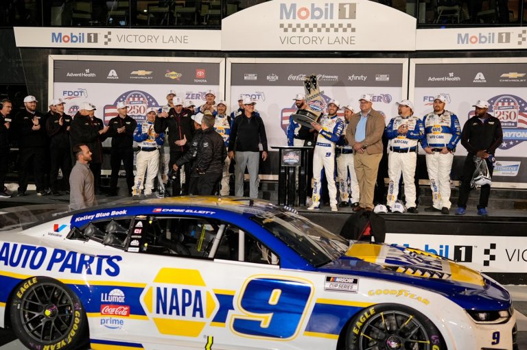 Chase Elliott says fuel-mileage strategy is here to stay at Daytona, and everyone has caught on | iNFOnews.ca