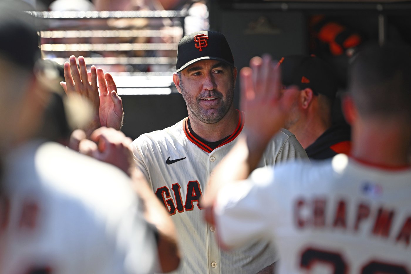 Verlander throws 121 pitches, and that's enough for him to earn win No. 265 | iNFOnews.ca