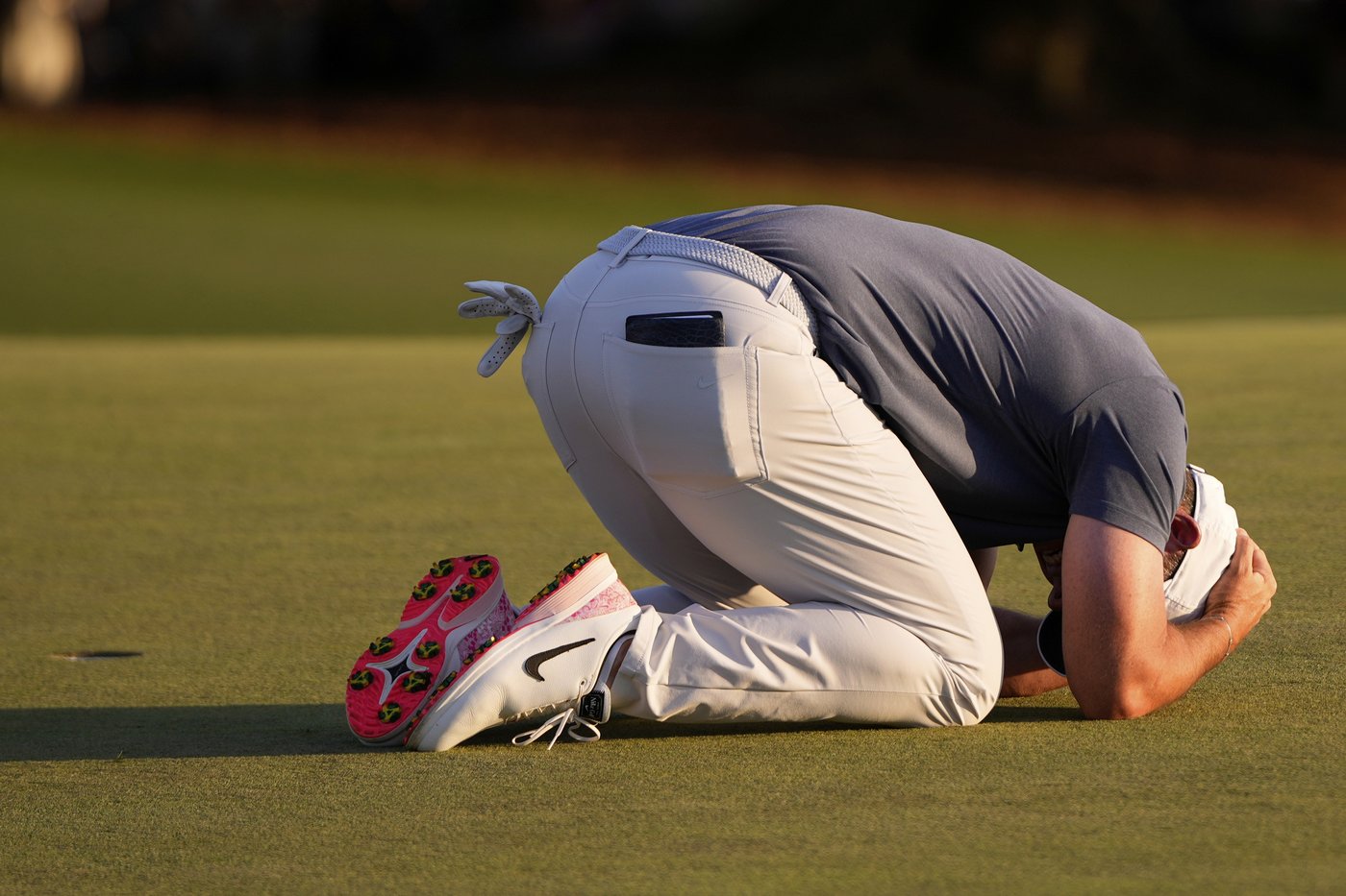 Rory McIlroy wins Masters playoff to complete the career Grand Slam | iNFOnews.ca