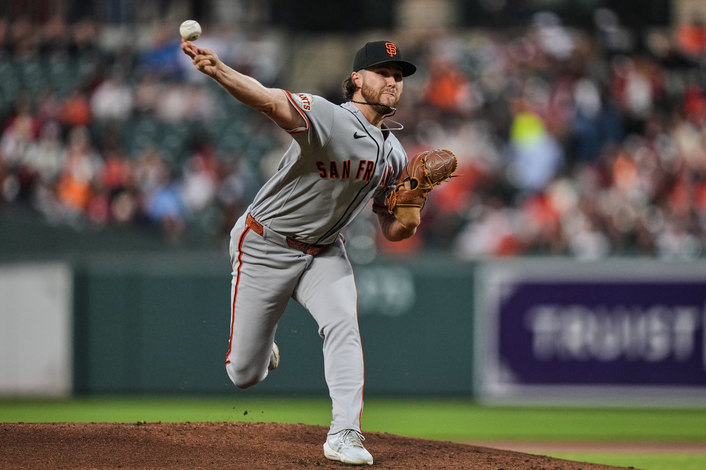 Adames and Lee HRs back solid start by Roupp to propel Giants past Orioles 6-3 | iNFOnews.ca