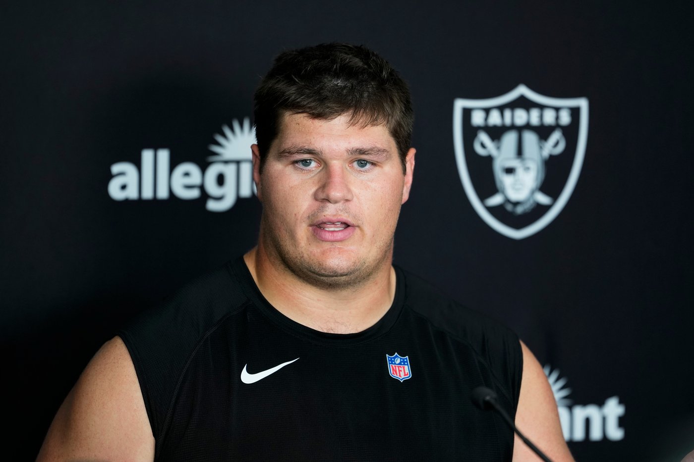 Raiders hope Linderbaum's addition and Miller's return to health boost ailing offensive line | iNFOnews.ca Raiders hope Linderbaum's addition and Miller's return to health boost ailing offensive line | iNFOnews.ca