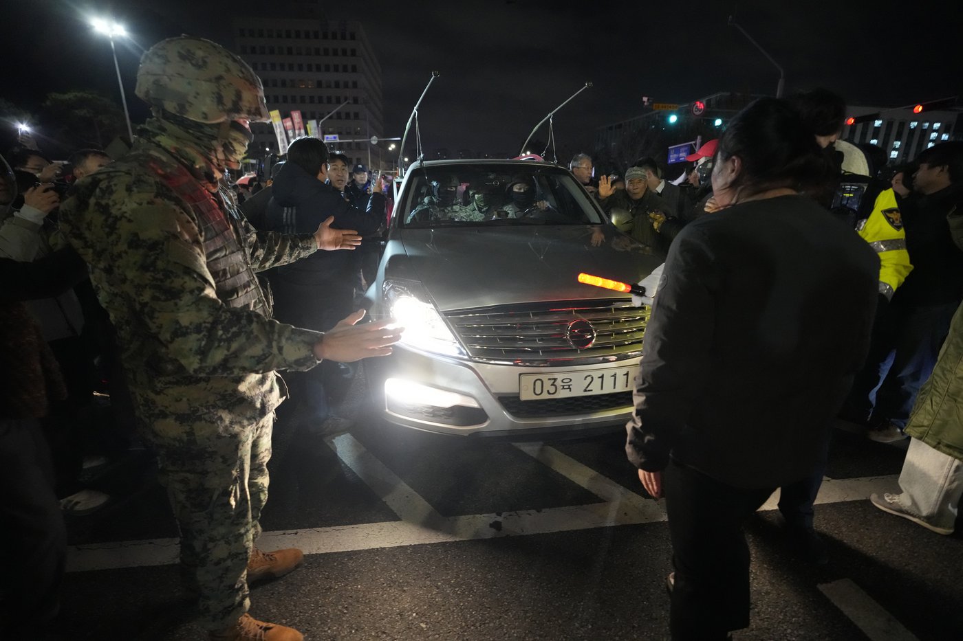 South Korea lifts president's martial law decree after lawmakers reject military rule | iNFOnews.ca
