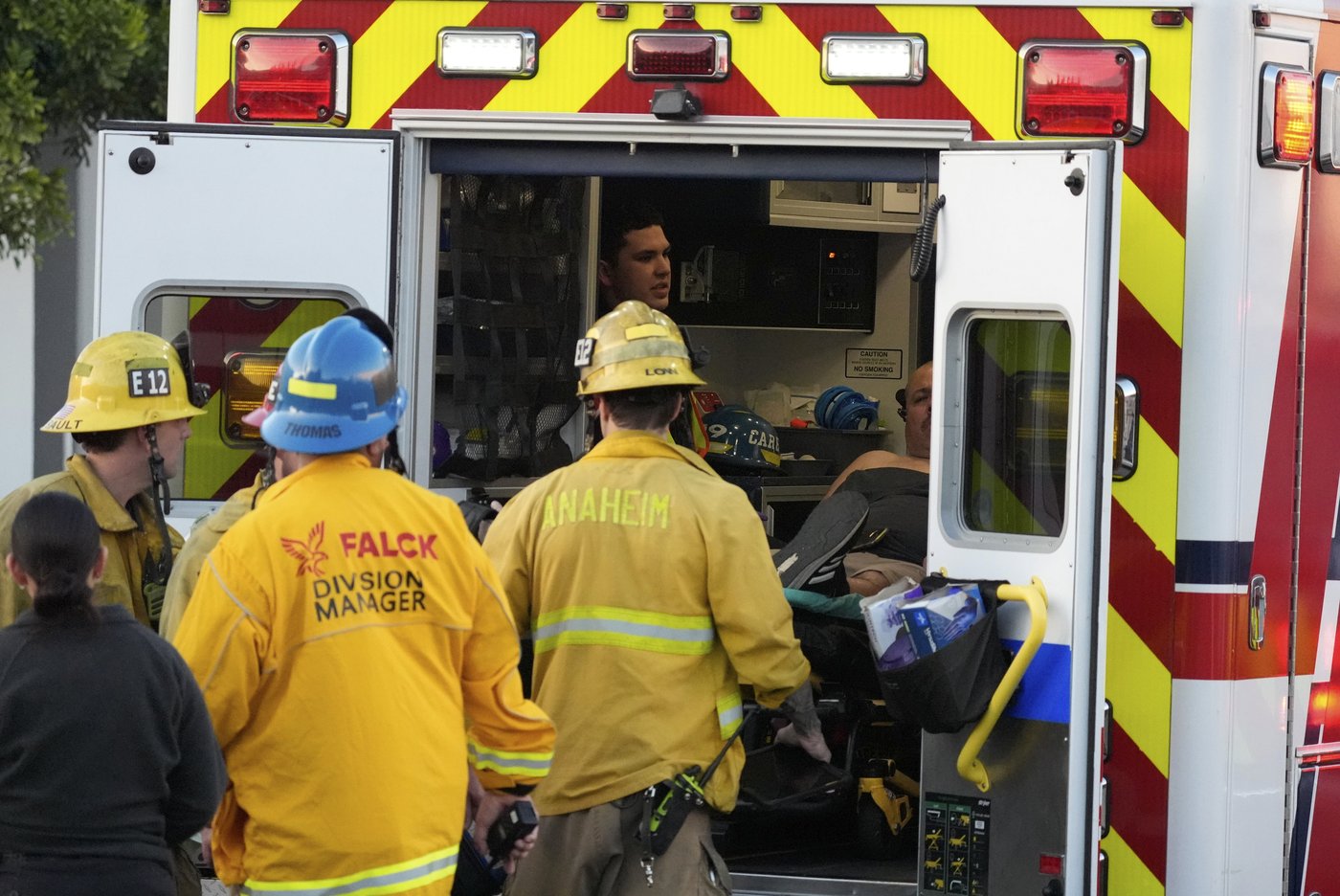 Pilot made a panicked attempt to land before a crash in Southern California that killed 2 | iNFOnews.ca Pilot made a panicked attempt to land before a crash in Southern California that killed 2 | iNFOnews.ca