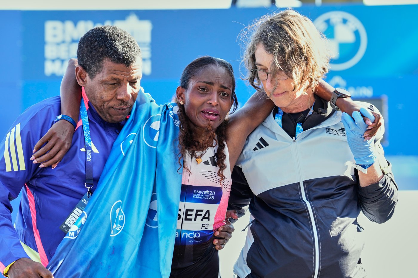 Berlin Marathon winner Tigst Assefa 'completely destroyed' her Achilles chasing world record | iNFOnews.ca